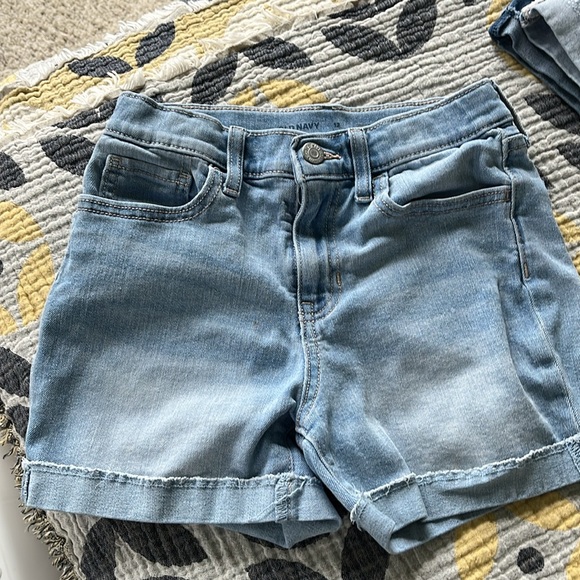 Old Navy bundle! 5 pairs of girls’ jeans shorts, size 12 - Picture 14 of 16